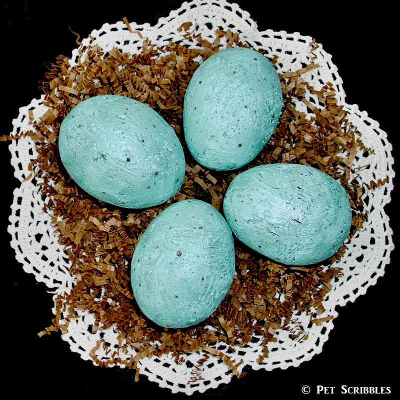 Speckled Bird Eggs DIY - a fun Spring craft!